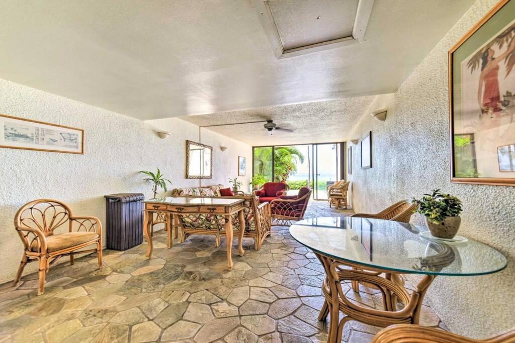Stunning Maui Direct Ocean Front On The Beach, Walk To Beach From Condo, Watch Turtles, Whales, Ac In All Rooms Ocean View Pool And Spa ワイルク エクステリア 写真