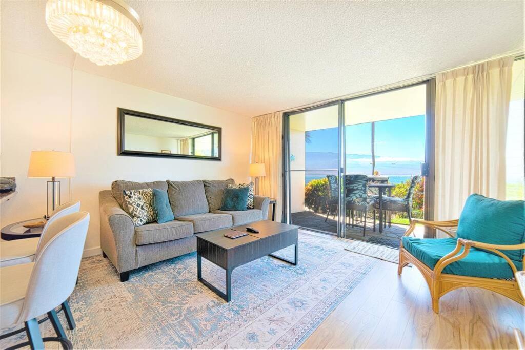 Stunning Maui Direct Ocean Front On The Beach, Walk To Beach From Condo, Watch Turtles, Whales, Ac In All Rooms Ocean View Pool And Spa ワイルク エクステリア 写真